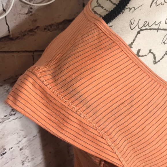 CALIA by Carrie Underwood cap sleeve top - Picture 3 of 8